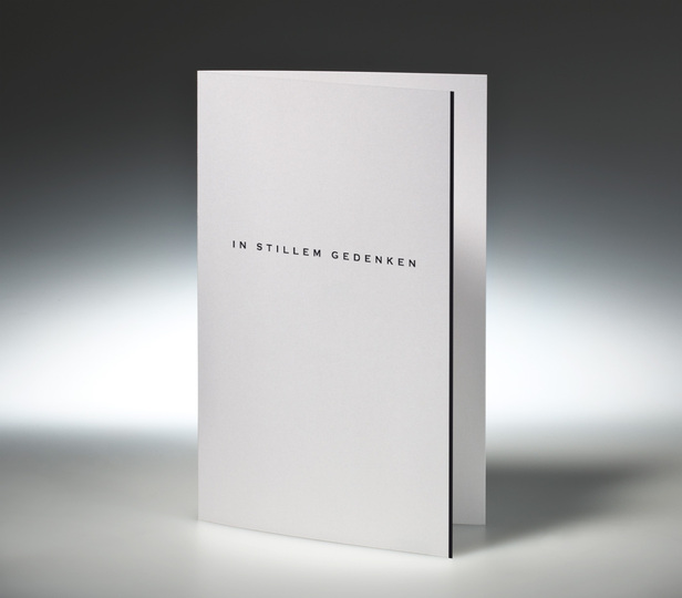 Kondolenzkarte in stillem Gedenken † Memento Beileidskarten